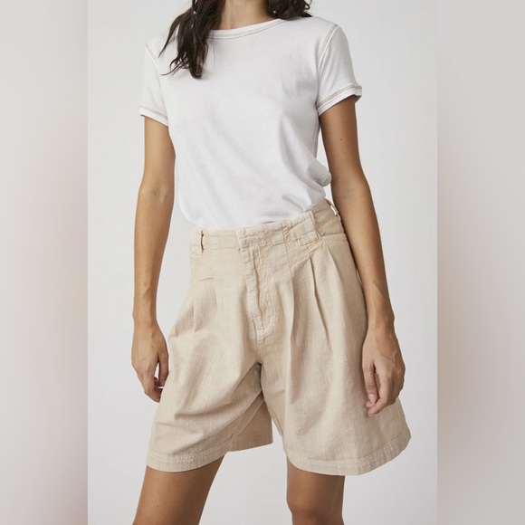 FREE PEOPLE Say So Pleated Cotton Trouser Shorts in Pebble - Picture 7 of 8